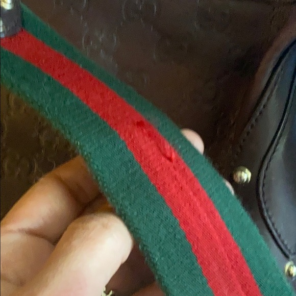 Authentic Gucci Leather Purse - Picture 3 of 8